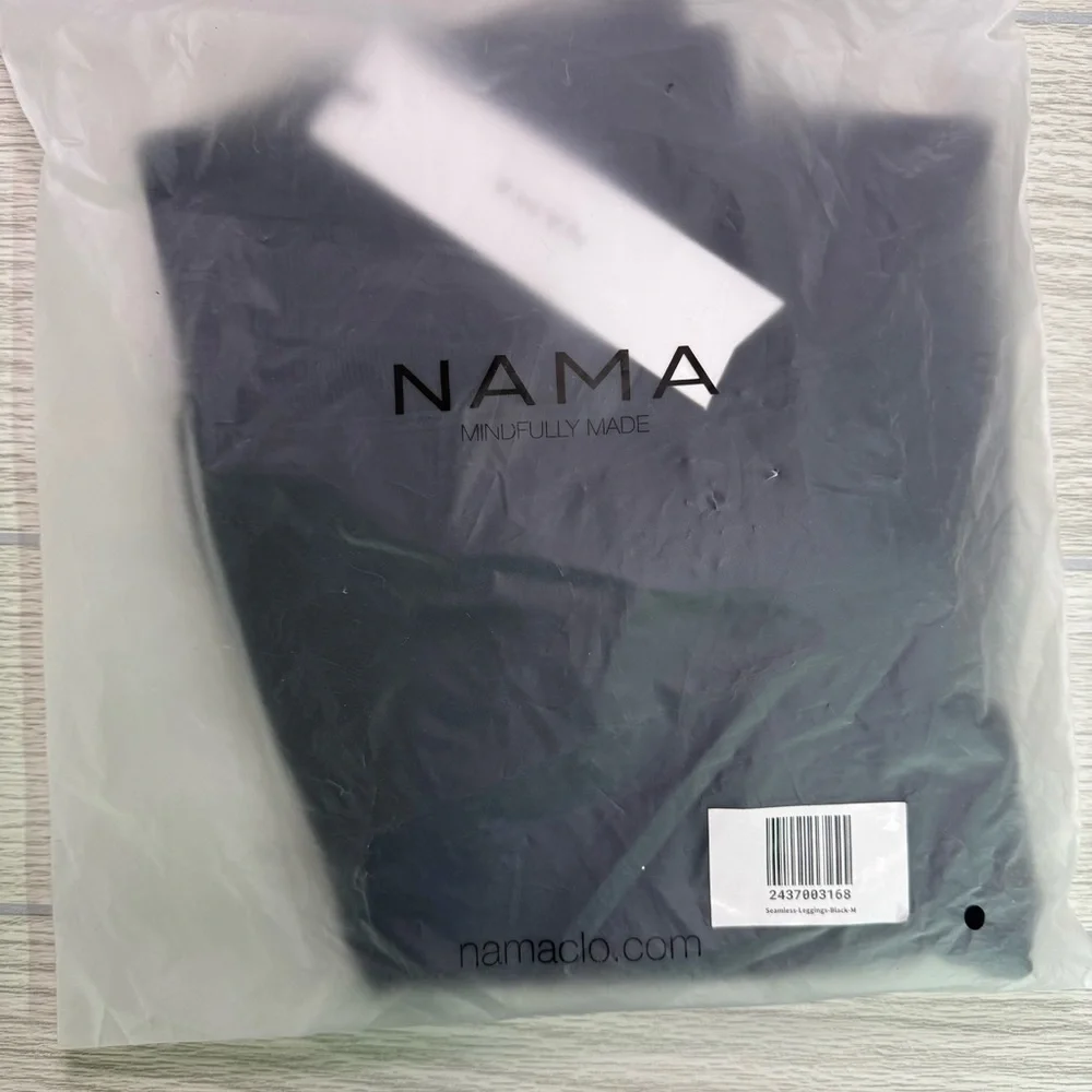 Sculpting Seamless Black Women's Leggings - Picture 5 of 11